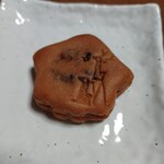 にしき堂 - 『生もみじ 粒あん』