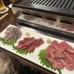 焼肉・ホルモンバル　Bovin - 刺し盛り合わせ