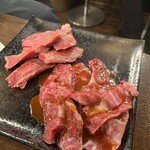 焼肉・ホルモンバル　Bovin - ロースとらハラミ