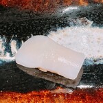 梅田 すし継 - アカイカ①