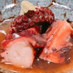 梅田 すし継 - 蛸の柔らか煮③