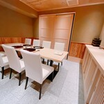 梅田 すし継 - 店舗内観(個室)②