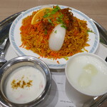 アナス ドーサ ビリヤニ - チキンビリヤニ989円