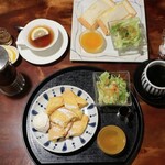 Mingei CAFE Komachi