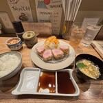 とんかつ しゃぶしゃぶ 新 - 