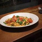 Hachihare - トマトとカピのパスタ