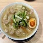桜上水 船越 - 塩ワンタンメン＋味付玉子半分