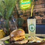 玉ねぎ倉庫跡地 志知カフェ - 