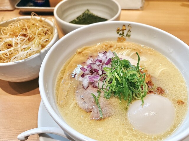 らぁ麺 はやし田 町田店 - 町田/ラーメン | 食べログ