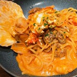 Frutti di Mare 横浜 - 海の幸のトマトクリームソース”ペスカトーレ”