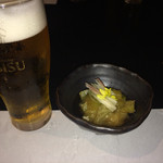 杓子屋 - まずは一杯！
                                付き出しの優しいお味！