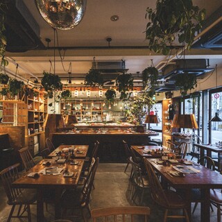 1人飲みも、デートも、宴会も。様々なシーンで大活躍！