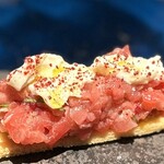 malca - やま幸さんより厚岸産本マグロ ブラータチーズ ブルスケッタ