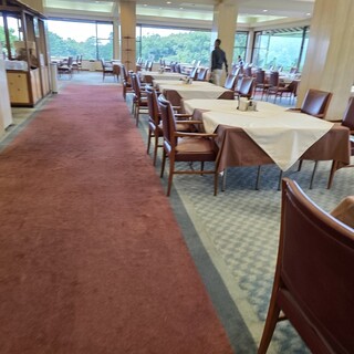 東名カントリークラブ レストラン_2