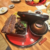 鰻う おか冨士 - ✅「肝入り特上うな重1.5尾」¥9.550
                    　※後会計　キャッシュレス決済可
                    　※ご飯大盛りはかなりと量なので注意が必要