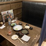 九十九 - 半個室