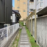 GOONIES BURGER CLUB - 店舗外観