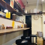 スパイシーカリーハウス半月 - 店内