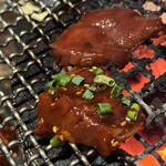 炭火焼ホルモン ぐう - 