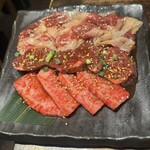 炭火焼ホルモン ぐう - 