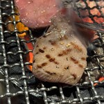 炭火焼ホルモン ぐう - 