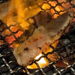 炭火焼ホルモン ぐう - 