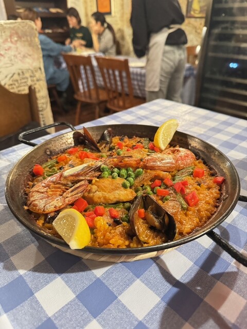 EL Castellano photo 2