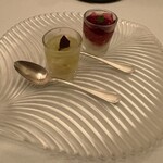 ラ・プロヴァンス 牟礼山荘 - 赤葡萄とシャインマスカットのゼリー