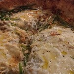 GARDEN HOUSE KAMAKURA - ピザ。シラスがおいしい