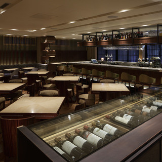 京都祇園・花見小路の薫香楽しむ一軒家オールデイダイニング