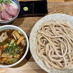 武蔵野うどん 澤村 - 肉汁うどん 大＋寒ブリのハシリ お刺身小丼
