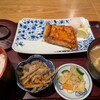 炭火焼専門食処 白銀屋 中野坂上分店
