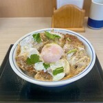 かつや - 料理写真:特カツ丼　トンカツ80gの玉子とじカツ丼に温玉付きです
