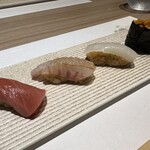 寿司と日本料理 新宿 よねがみ - 握り