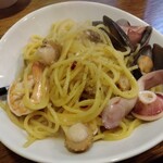 ポルコロッソ - シーフードのペペロンチーノ