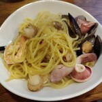 ポルコロッソ - シーフードのペペロンチーノ