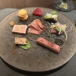 炭燒牛排與葡萄酒 obiobi - 