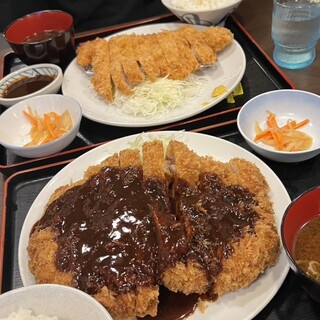 口コミ一覧 : みそかつの三河屋 - 堀田（名古屋市営）/とんかつ [食べログ]