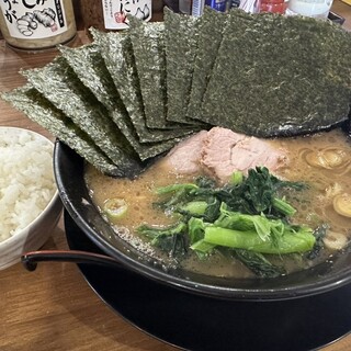 家系ラーメン 上総家_0