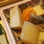 温石 - 1800円弁当の一品