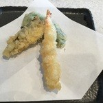 天ぷら倶楽部 - お勧め定食、海老はぷりぷりです。