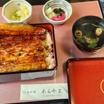 あらやま - 特上鰻重(肝吸い)小鉢にポテトサラダと漬物
