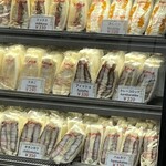 サンドイッチ専門店 ポポー - 具材パンパンのサンドイッチは全てが美味しいそうで迷います