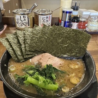家系ラーメン 上総家_1
