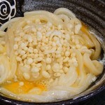 Hanamaru Udon Morioka Mukainakano Ten - セルフ天かす投入