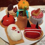 ロビーラウンジ 「マーブルラウンジ」 - 