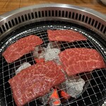炭火焼肉 牛和鹿 本店 - ロース！！