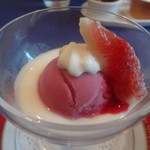 カジュアルフレンチ アミューズ - 2014/9　　デザート（シャーベット、いちじく添え）