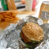 タップスバーガー - 料理写真:アトランタバーガーとポテト&ジンジャーエール