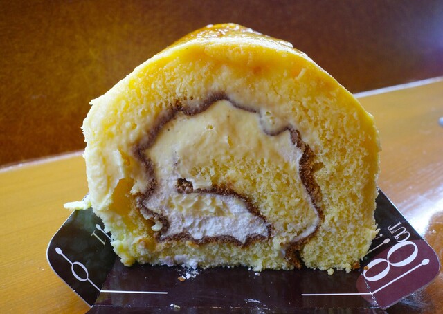 白いくも バイパス店 - 赤湯（ケーキ）の写真